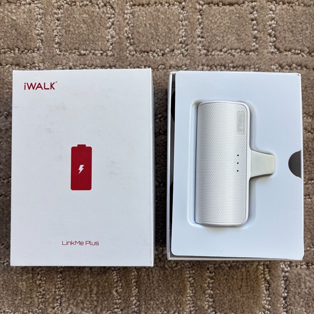 iWALK Portable Charger Power Bank Compatible iPhone 13/12/12 Pro Max/11 Pro/8